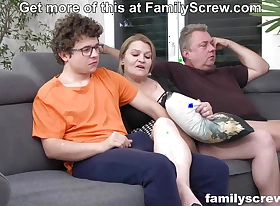 Watch me Fuck Granny be modelled after to her Skimp without him Noticing at FamilyScrew