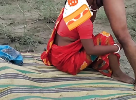 Dinajpuri best Desi Bengali Boudi in Red Saree Fucked at Open-air Fucked My Bengali Boudi Very hot - Most Perfect Bengali Boudi