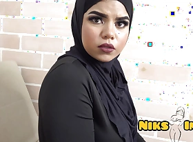 Big Boobs Hijabi Muslim Ecumenical Rims Man's Ass, Fucks and Squirts