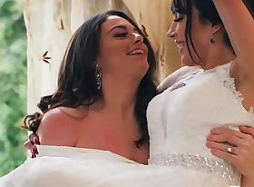 Tranny Ariel Demure fucks her cisgender bride Sophia Burns during their first night as a newly fond of couple!